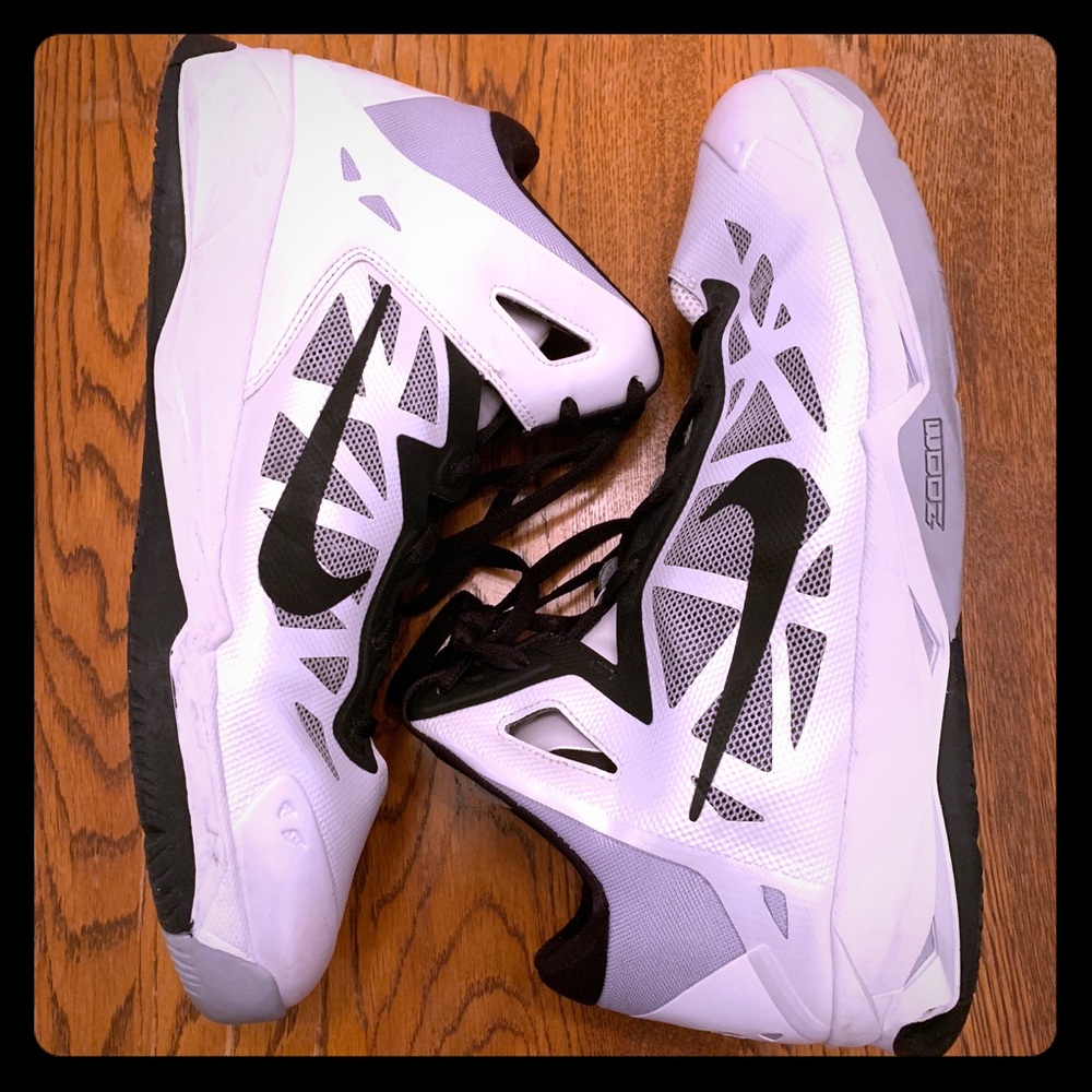 Men’s Nike Shoes 12